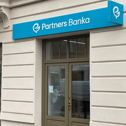 Pobočka Partners Banky Praha 7 - Holešovice Pobočka Partners Banky Praha 7 - Holešovice